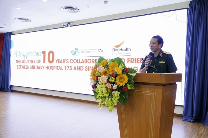 Thiếu tướng, Tiến sĩ Trần Quốc Việt, Bí thư Đảng ủy, Giám đốc Bệnh viện Quân y 175 phát biểu tại lễ khai mạc