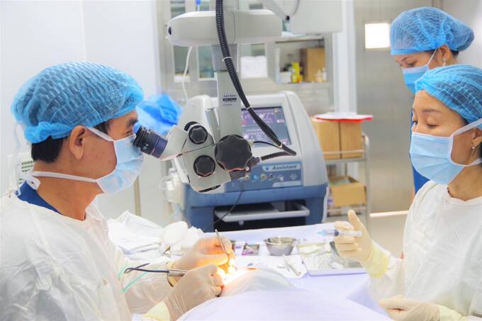 “Rạng ngời đôi mắt việt nam năm 2023” phẫu thuật Phaco miễn phí cho đối tượng chính sách, bệnh nhân có hoàn cảnh khó khăn có bệnh lý về mắt