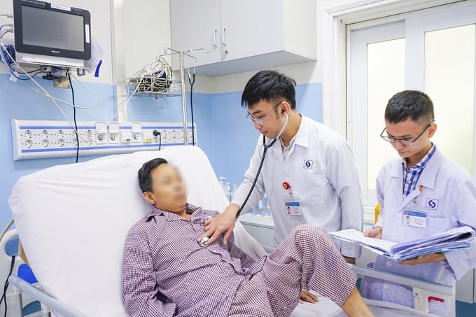 Bệnh nhân V.L hồi phục sau 10 ngày điều trị tích cực (Ảnh: BVCC)