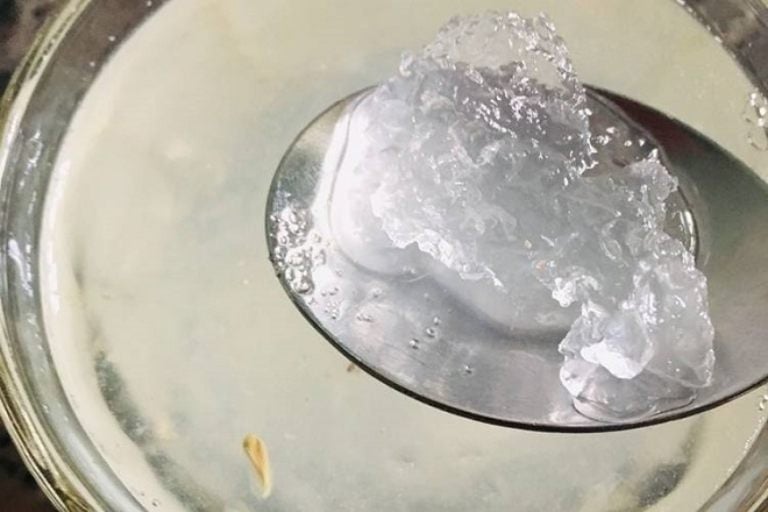 Cần đặc biệt thận trọng để tránh mua phải mủ trôm giả yến