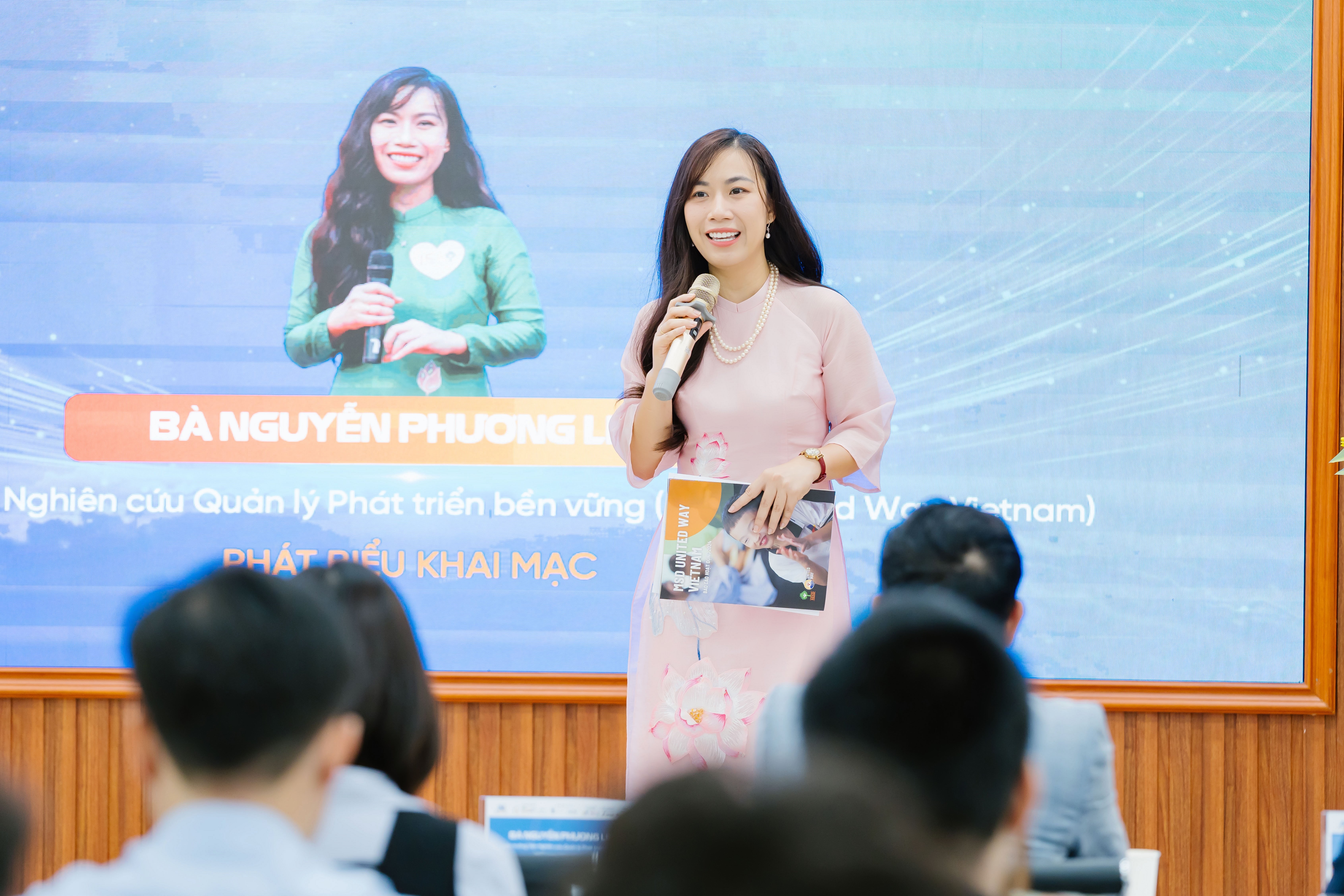 cuo-thi-ht-1.jpg