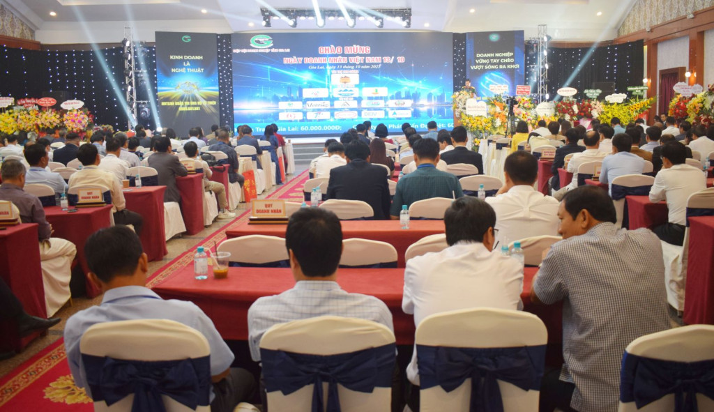 Quang cảnh chương trình (Ảnh: Mai Đào)
