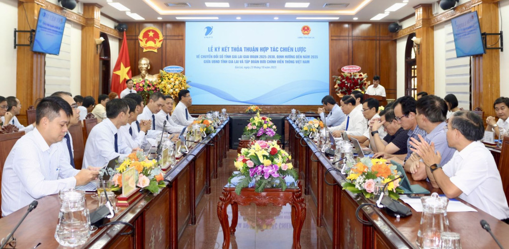 Quang cảnh Lễ ký kết (Ảnh: Ngọc Minh)
