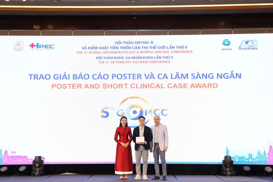 Bác sĩ Lê Thái Minh Hiếu xuất sắc đạt giải Nhì tại Hội thảo (Ảnh: NVCC)
