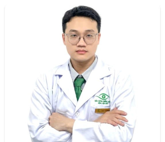 Bác sĩ Lê Thái Minh Hiếu