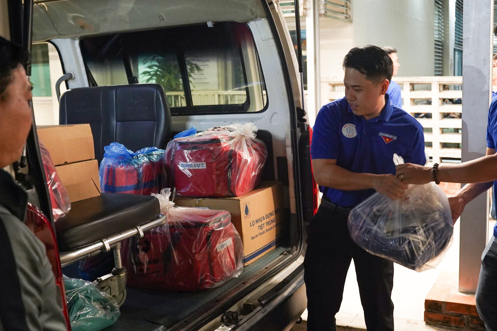 Bệnh viện Chợ Rẫy dự kiến bước đầu vận chuyển 500 túi thuốc đến tỉnh Khánh Hòa (Ảnh: Bệnh viện Chợ Rẫy - TP. Hồ Chí Minh)