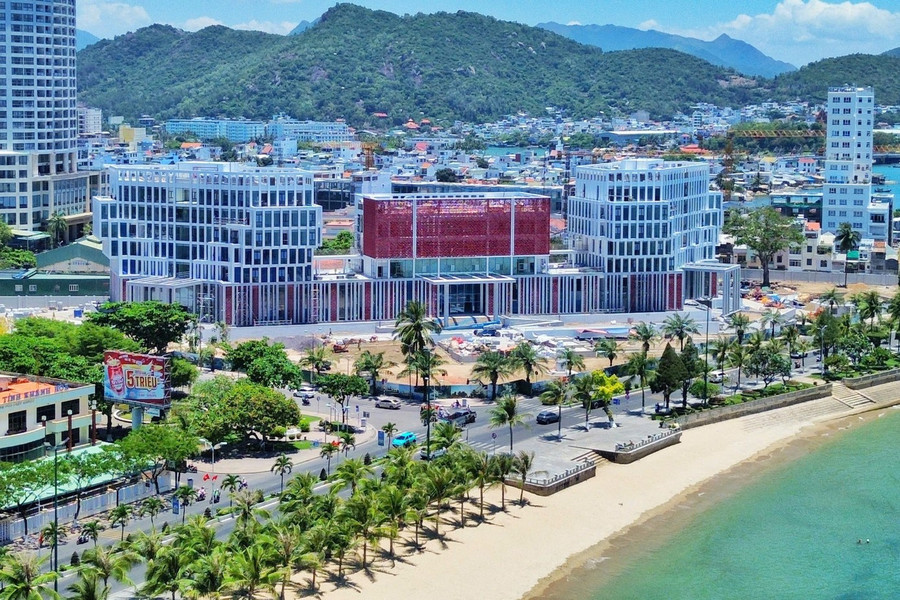 Cán bộ, công chức đi làm xa được thuê nhà ở công vụ sau sáp nhập tỉnh, thành phố (Ảnh minh họa: TPO)