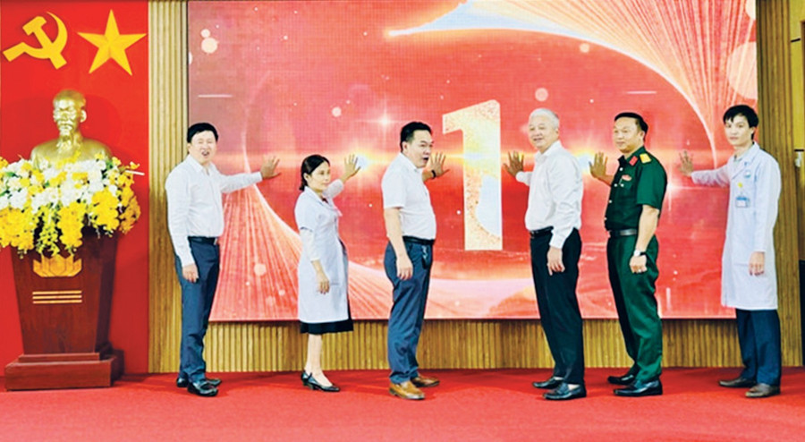 Bệnh viện Nhi tỉnh Gia Lai công bố áp dụng chính thức bệnh án điện tử (Ảnh: ĐVCC)