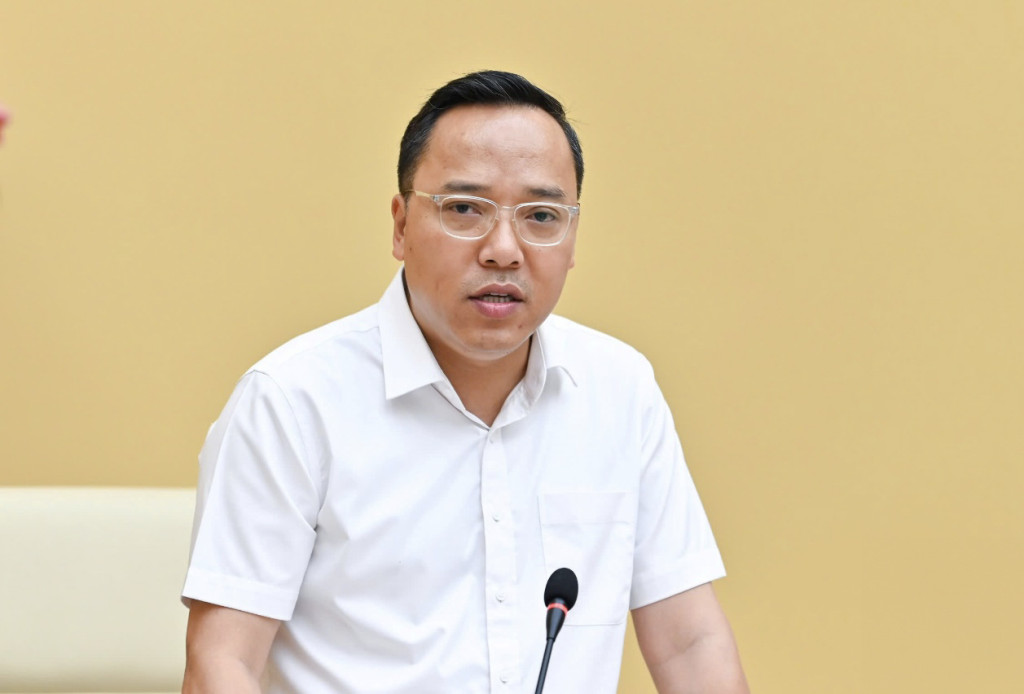 thu-truong-nguyen-hoang-long-kiem-tra-don-doc-trien-khai-cac-du-an-dien-theo-quy-hoach-dien-viii-dieu-chinh-69ff1852c810b