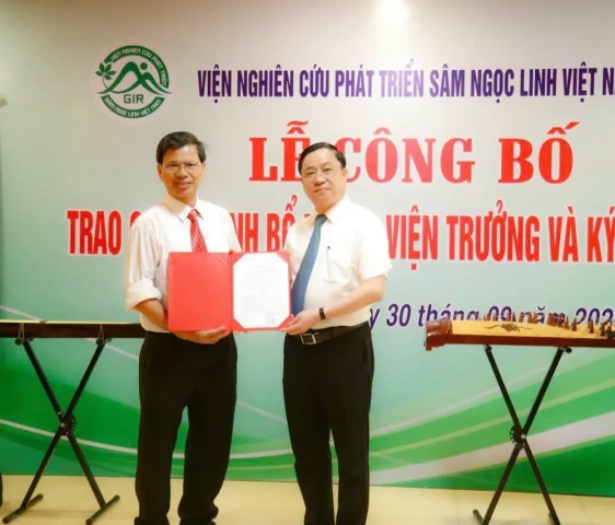 Viện Nghiên cứu phát triển Sâm Ngọc Linh Việt Nam có viện trưởng mới