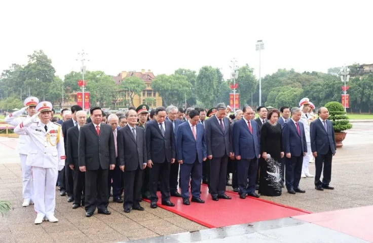 Lãnh đạo Đảng, Nhà nước vào Lăng viếng Chủ tịch Hồ Chí Minh nhân dịp 79 năm Quốc khánh 2/9