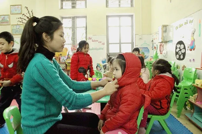 Giữ ấm và tăng cường sức đề kháng cho trẻ trong mùa lạnh