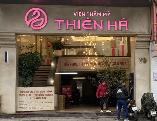 Viện thẩm mỹ Thiên Hà truyền dung dịch trắng da không phép, gây ảnh hưởng đến sức khỏe khách hàng