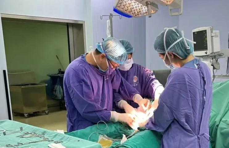 Điều trị thành công 1 ca bệnh áp xe túi tinh 2 bên cực kì hiếm gặp trên thế giới