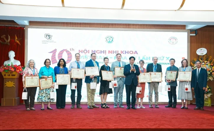 Hội nghị nhi khoa Việt Nam – Hoa Kỳ lần thứ X: Cập nhật nhiều kỹ thuật mới trong lĩnh vực nhi khoa