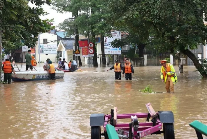 Phòng chống các dịch bệnh thường gặp sau bão lũ