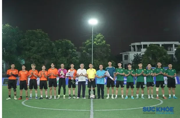 Kịch tính màn tranh tài của 8 đội bóng “Giải bóng đá Cúp Sức khỏe cộng đồng lần thứ III – 2023” tại Vòng loại, trận thứ 3