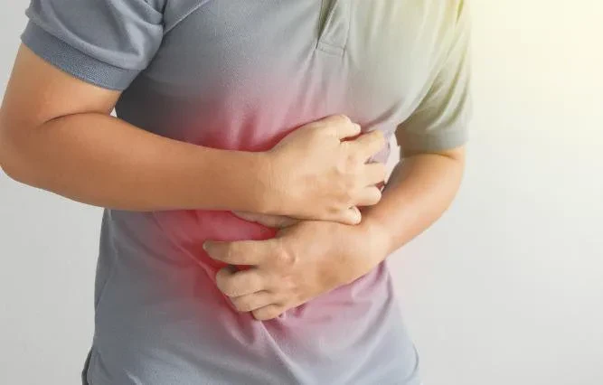 Bệnh túi thừa đại tràng ngày càng tăng do chế độ ăn uống giàu đạm, sữa, phô mai, ít chất xơ