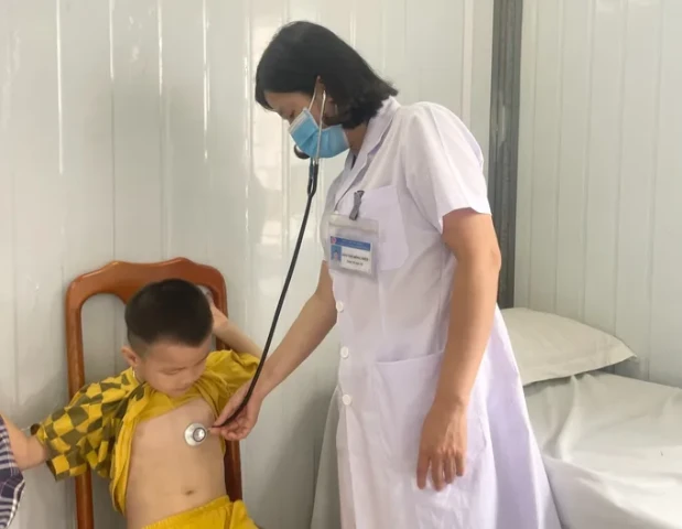 Xử trí đúng cách khi trẻ hóc dị vật