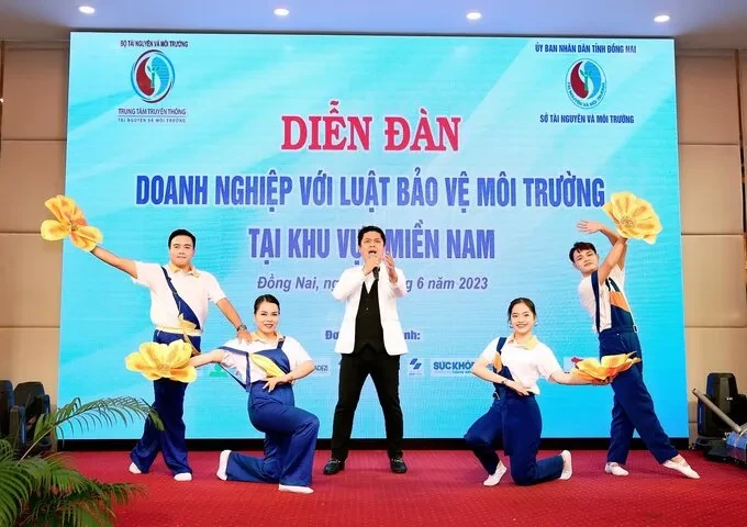 Tạp chí Sức Khỏe Cộng Đồng phối hợp tổ chức Diễn đàn “Doanh nghiệp với Luật Bảo vệ môi trường tại khu vực miền Nam”