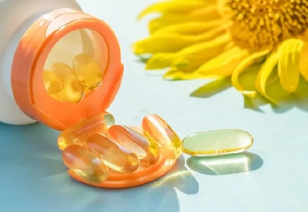 Lời khuyên của thầy thuốc đối với việc sử dụng viên uống chống nắng