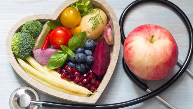 Suy tim và những điều cần biết về chế độ ăn ít natri