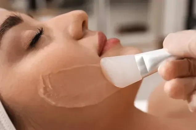 12 cách để loại bỏ lỗ trên khuôn mặt của bạn