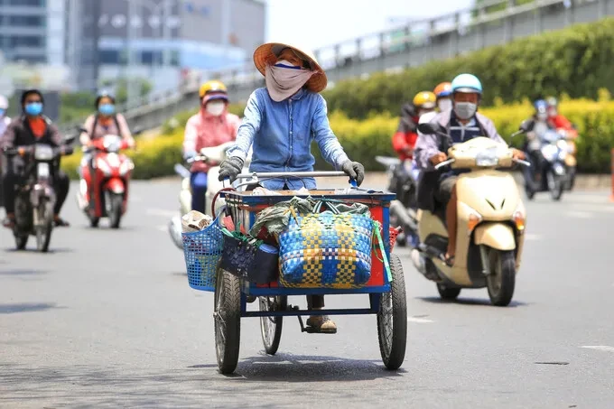 Ngành Y tế tăng cường triển khai các biện pháp cấp bách ứng phó với nguy cơ nắng nóng, hạn hán, thiếu nước, xâm nhập mặn