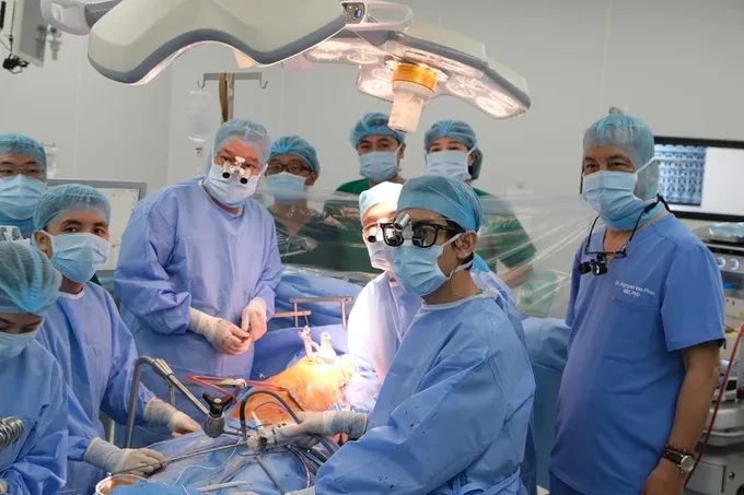TP. HCM: Bệnh viện Quân y 175 áp dụng kỹ thuật mới về phẫu thuật bắc cầu mạch vành