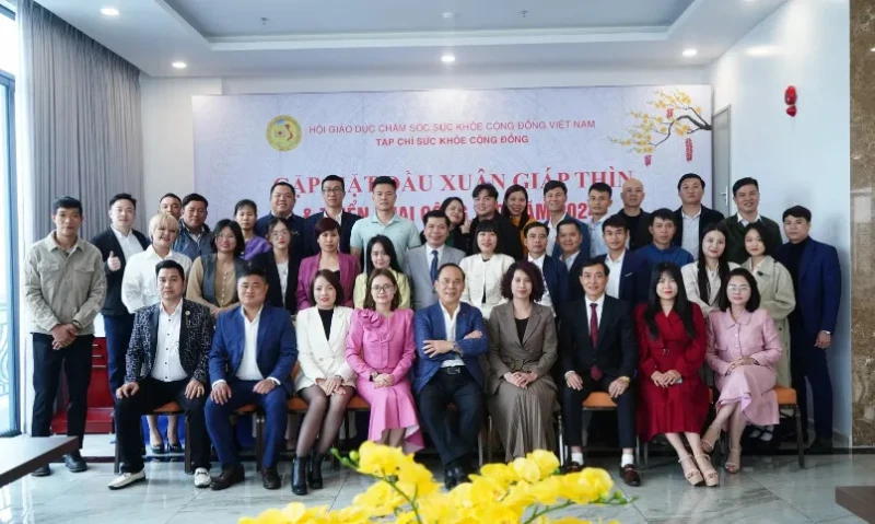 Tạp chí Sức Khỏe Cộng Đồng tập trung triển khai thực hiện nhiệm vụ năm 2024