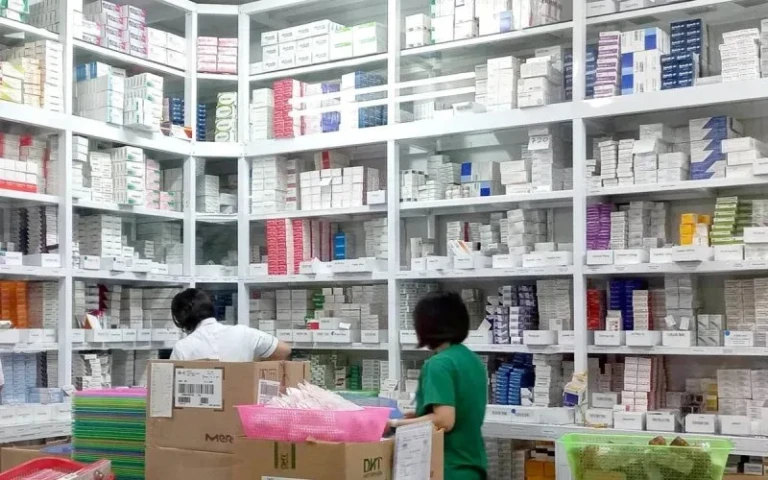 Bộ Y tế tiếp tục gia hạn 760 thuốc, nguyên liệu làm thuốc, vaccine và sinh phẩm y tế