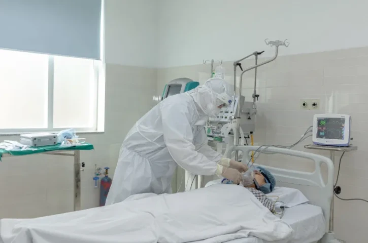 Phòng ngừa chuẩn và phòng ngừa theo đường lây (Standard Precautions and Transmission-Based Precautions)