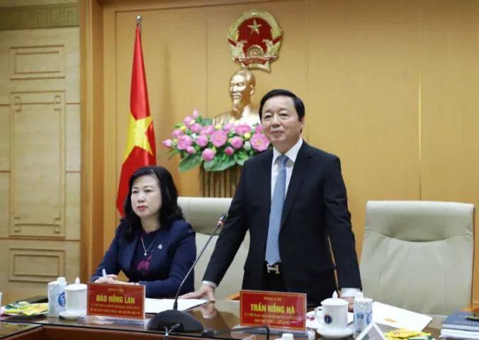 Kết luận của Phó Thủ tướng Trần Hồng Hà tại buổi làm việc với Bộ Y tế về Dự thảo Chiến lược quốc gia phát triển ngành dược Việt Nam