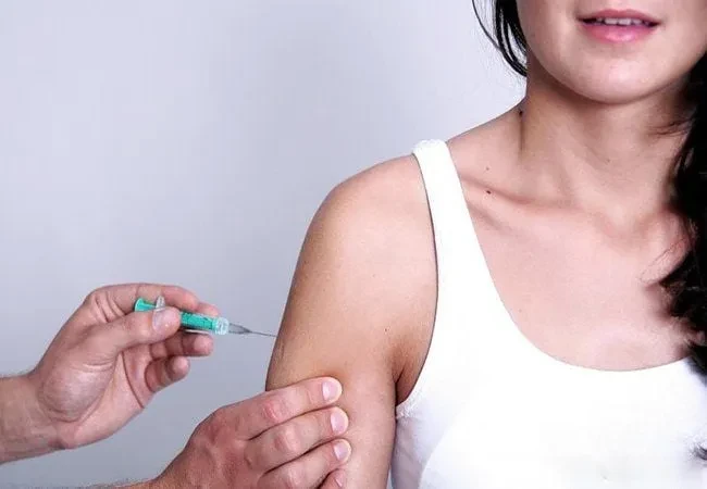 Những loại Vaccine nào cần tiêm trước khi mang thai?