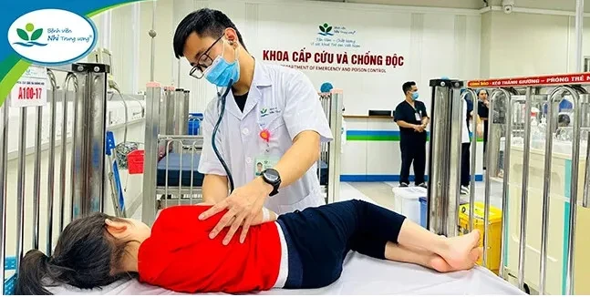 Cảnh báo về hiểm họa khôn lường khi trẻ em bị ngộ độc thuốc, hoá chất