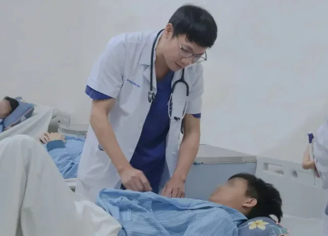Các bệnh lý về tim mạch ngày càng trở nên phổ biến với nhiều chứng nguy hiểm, đe dọa tính mạng người bệnh