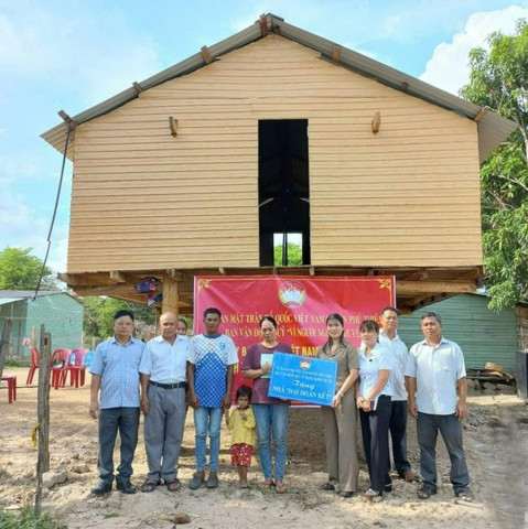 Gia Lai: Huyện Phú Thiện với cuộc vận động xây dựng quỹ vì người nghèo