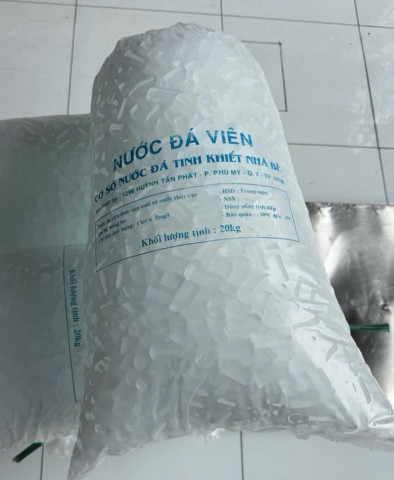 Cơ sở nước đá tinh khiết Nhà Bè: Tinh khiết &amp; An toàn
