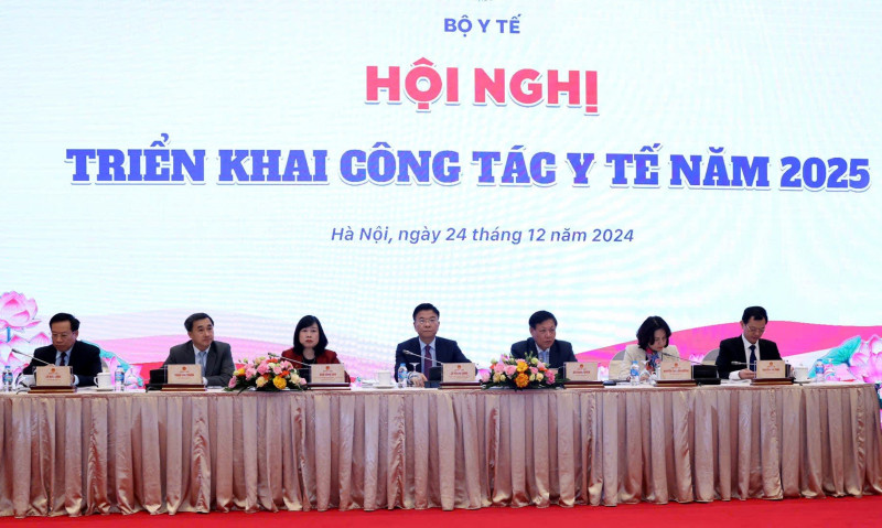 Hội nghị triển khai công tác y tế năm 2025