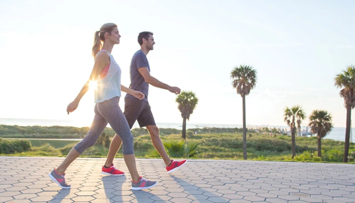 Những lợi ích của việc đi bộ đối với tim mạch.