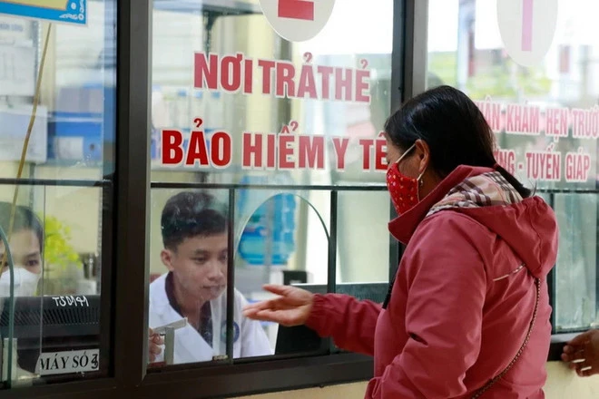 Bộ Y tế hướng dẫn thanh toán chi phí thuốc, thiết bị y tế trực tiếp cho người có thẻ BHYT