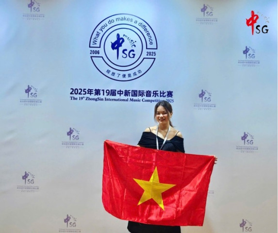 Cựu học sinh chuyên sử trường Ams giành giải Nhất "Cuộc thi âm nhạc quốc tế ZhongSin 2025"