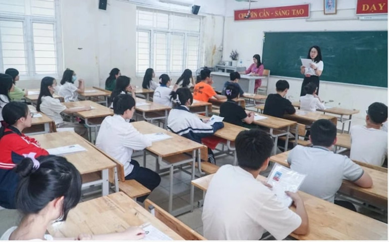 Tăng cường chỉ đạo công tác tuyển sinh THCS, THPT và quản lý hoạt động dạy thêm, học thêm