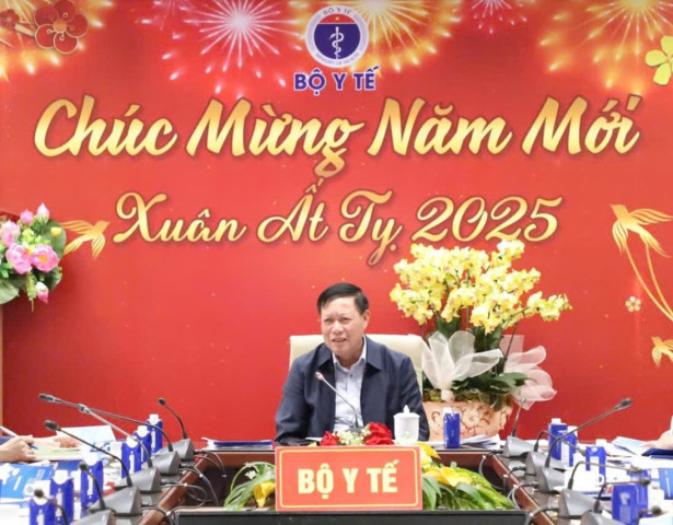 Bộ Y tế tổ chức họp rà soát công tác chuẩn bị Lễ kỷ niệm 70 năm Ngày Thầy thuốc Việt Nam (27/2/1955- 27/2/2025)
