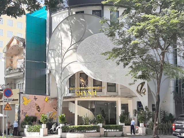 Nổ quảng cáo, chi nhánh 12 của Shynh House bị xử phạt