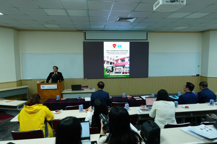 Trường Quản trị và Kinh doanh mở khóa đào tạo trợ lý an ninh phi truyền thống