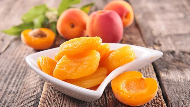 Không chỉ có sữa, 9 loại trái cây này cũng giàu canxi