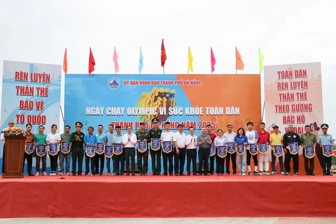 Đà Nẵng: Hơn 3.000 người tham gia “Ngày chạy Olympic vì sức khỏe toàn dân” năm 2025