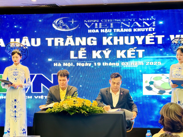 Họp báo công bố cuộc thi Hoa Hậu Trăng Khuyết Việt Nam