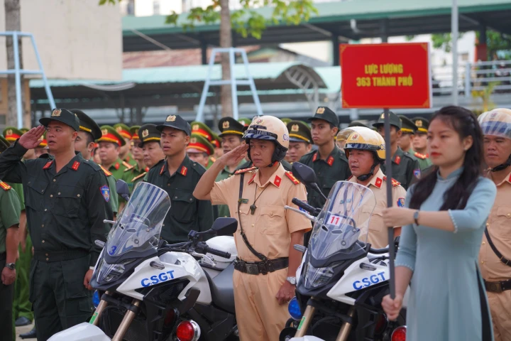 Công an TP.HCM lập 24 'quả đấm thép' 363 trấn áp tội phạm đường phố